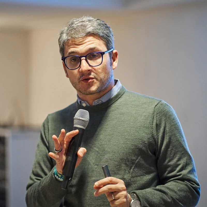 Luca Mazzucchelli